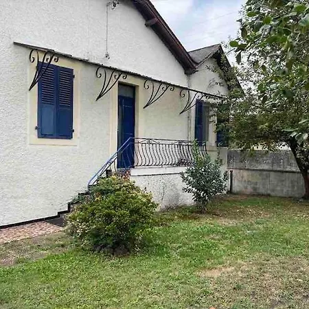 Holiday home Maison De Charmes